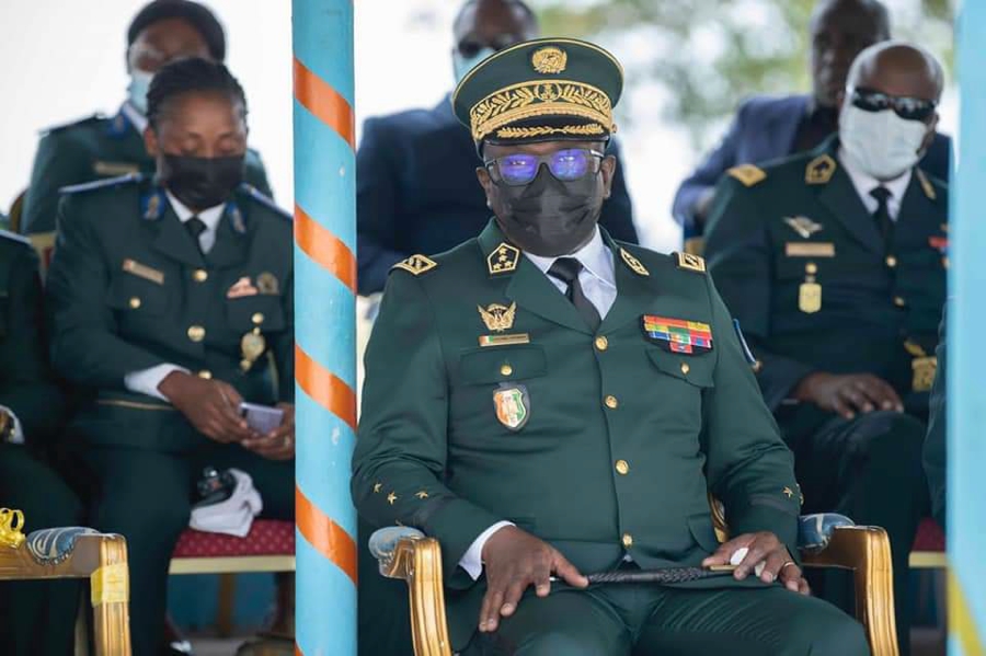 sortie-de-promotion-a-l-ensoa-amadou-kone-encourage (1)