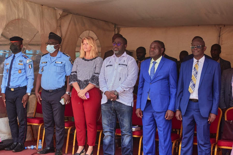 yopougon-le-ministre-souleymane-diarrassouba-procede-a-linauguration-du-nou_vn16c
