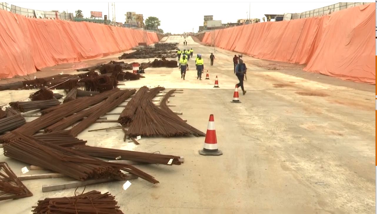 Amédée Kouakou satisfait de l'avancement des travaux du tunnel du rond point Abobo_12