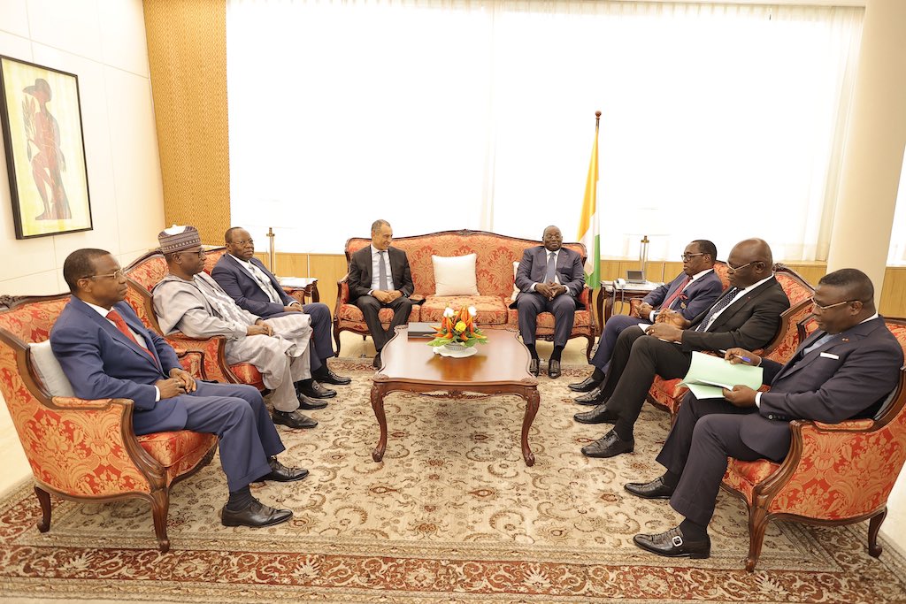 Le Vice-Président de la République, Tiémoko M. Koné s’est entretenu avec une délégation de l’Union des Conseils Économiques et Sociaux, et Institutions similaires d’Afrique.