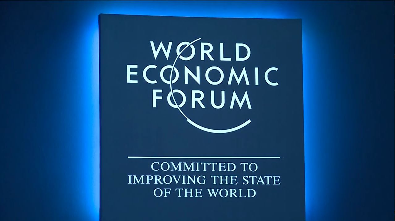 Forum_Davos_PM_Achi_1