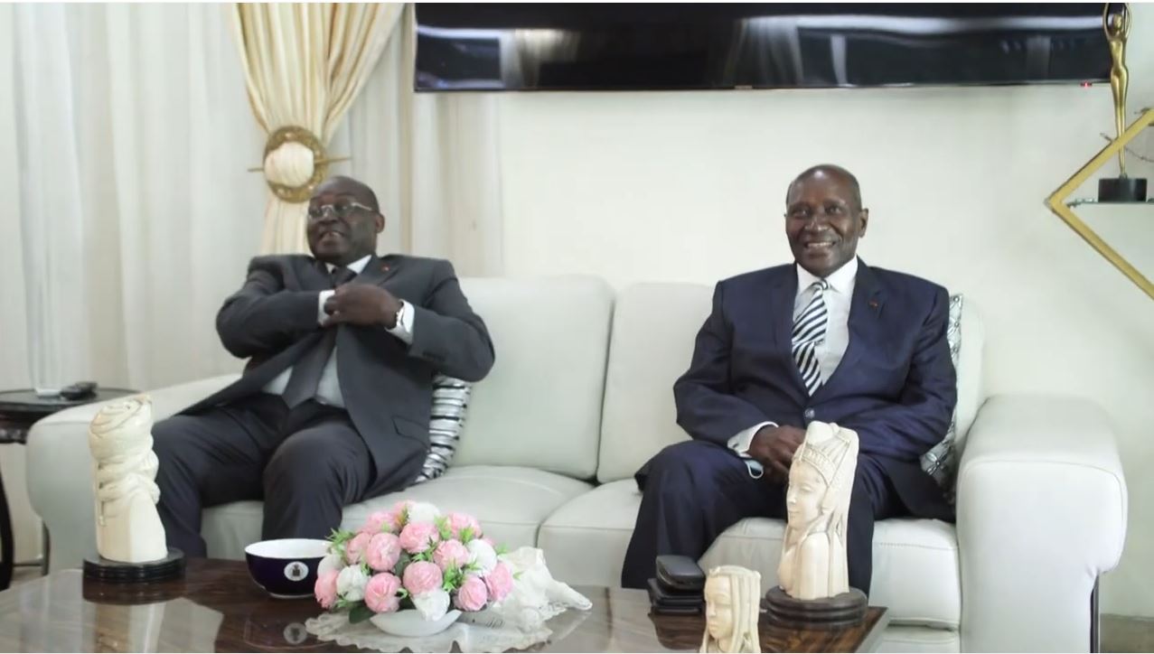 Vice-président Tiémoko Meyliet Koné échange avec Kablan_Duncan_7