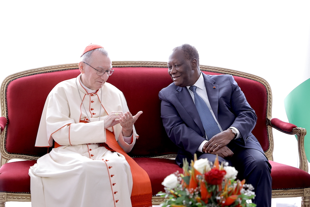 Le Chef de l’Etat a eu un entretien avec le Cardinal Pietro Parolin, Secrétaire d’Etat du Saint-Siège.