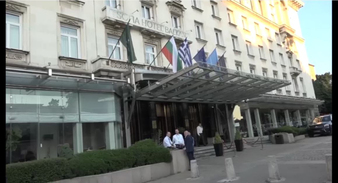 L’ambassadeur Aly Touré présent au 63ème congrès de l’internationale libérale, ainsi qu’au 75ème anniversaire de ladite fédération dont le Cercle Libéral de CI est membre.