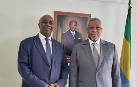 Le Représentant Permanent de la Côte-d’Ivoire pour les produits de Base en mission au GABON.