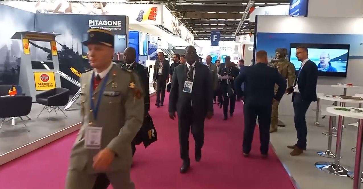 Tene_Birahima_Ministre de la defense_a_EuroSatory_2022_3