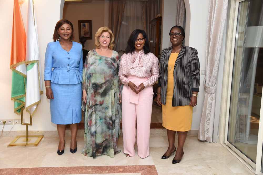 mme-elisabeth-moreno-chez-la-premiere-dame-dominique-ouattara_cbxfhcgzxnc (1)