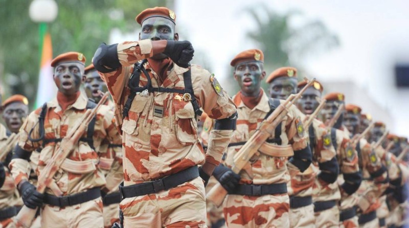 Militaires ivoiriens « injustement arrêtés » au Mali : La Côte d’Ivoire demande aux autorités maliennes de les « libérer, sans délai ».