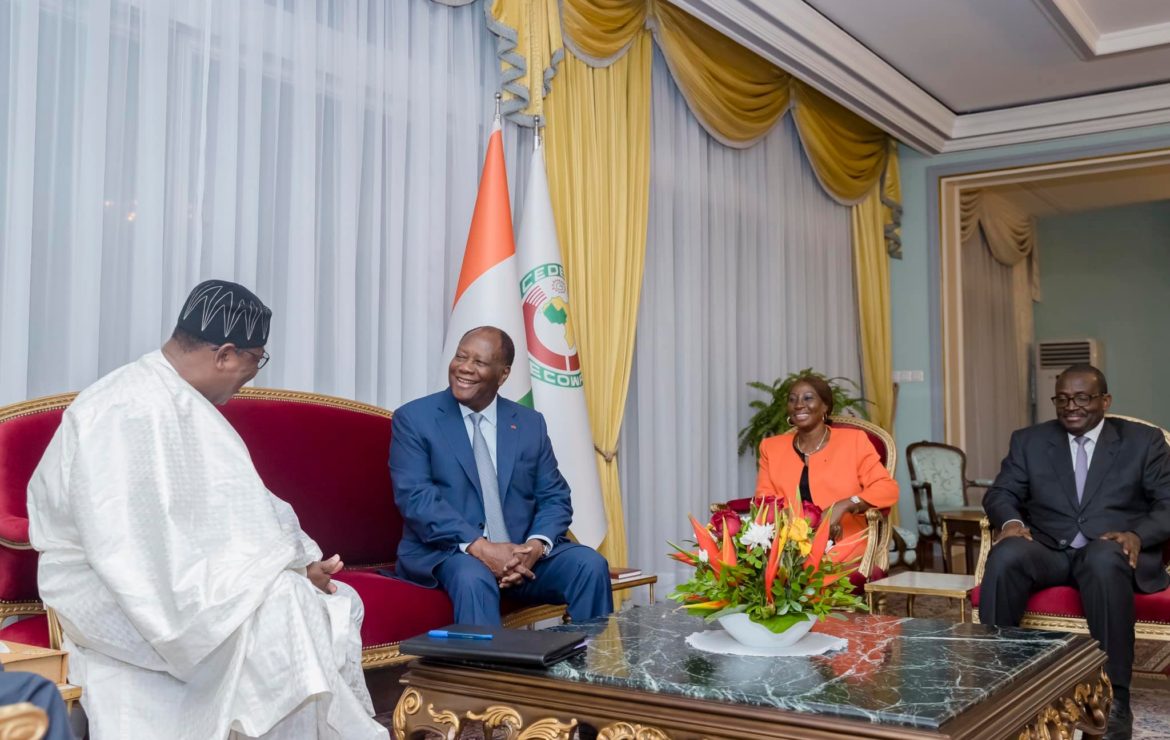 Le Chef de L’état a eu un entretien avec l’ancien Président du Bénin, Yayi BONI.