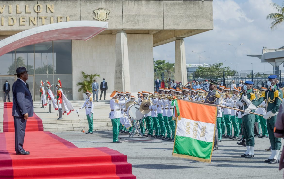 Côte d’Ivoire : Le président Alassane Ouattara en Afrique du Sud, ce qu’il va faire au pays de Mandela.