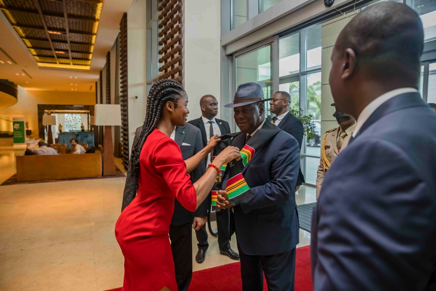 61eme-sommet-ordinaire-cedeao-arrivee-du-president-de-la-republique-sem-ala_plo9izdq8di