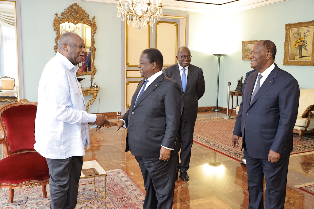 Le Chef de l’Etat a eu un entretien avec les anciens Présidents de la République, Henri Konan Bédié et Laurent Gbagbo..