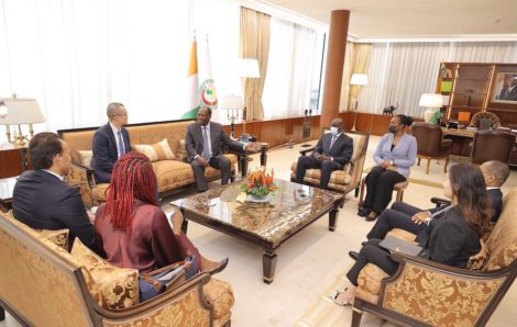 Le Chef de L’Etat a eu un entretien avec le fondateur et Président-Directeur Général de Binance.
