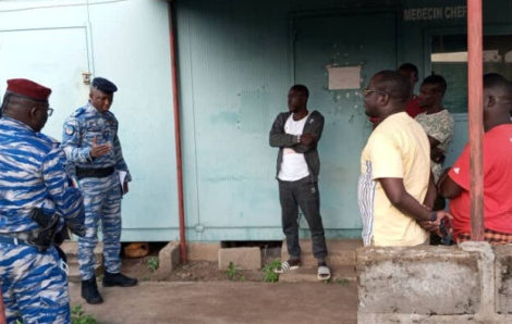 Véhicules incendiés à Bouna : Les FDS intensifient les rencontres dans les quartiers de la ville avec les jeunes.