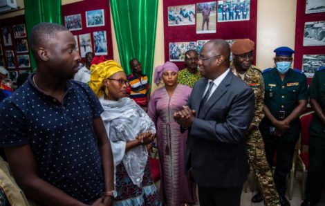 49 soldats retenus au Mali : Tené Birahima Ouattara rassure les familles et promet une issue rapide (Côte d’Ivoire).