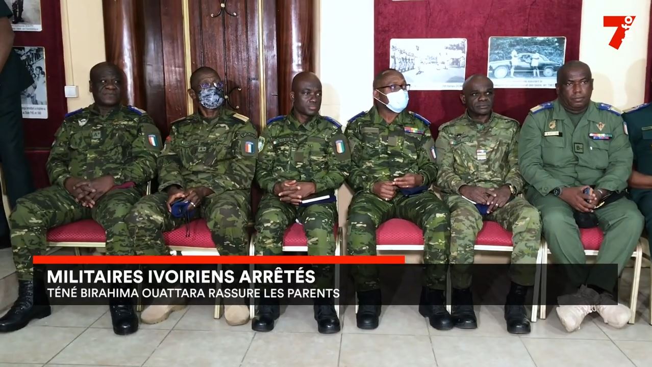 TBO_MinDEF_recoit_Famille_49_soldats_Ivoiriens_retenus_Bamako_03082022_5