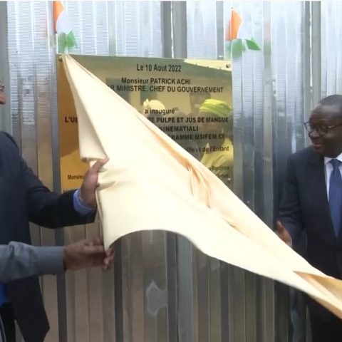 Infrastructures sanitaires : le Premier Ministre Patrick Achi pose les premières pierres du CHR de Ouangolodougou et de l’Hôpital Général de Kong.