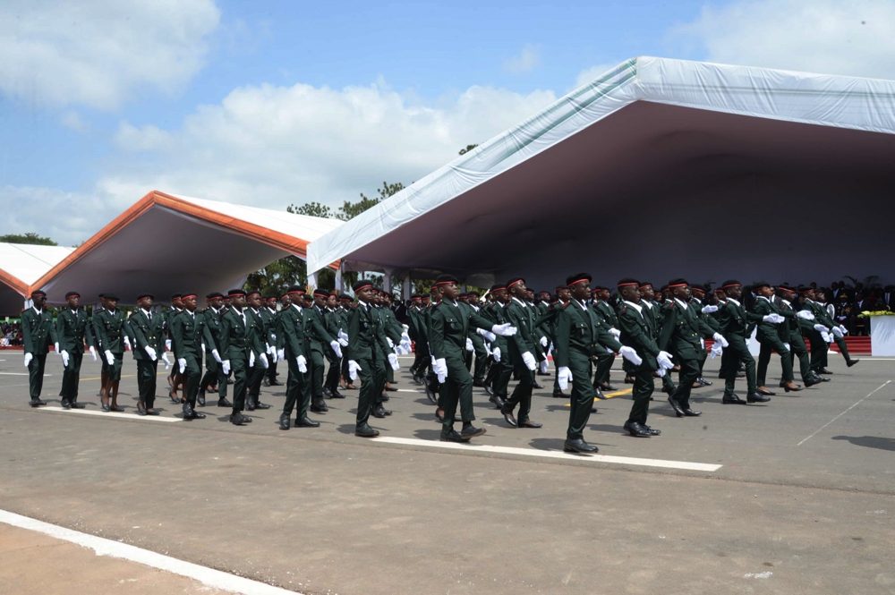 fete-nationale-ceremonie-officielle-de-celebration-des-62-ans-d-independanc_afbsk3gnkr