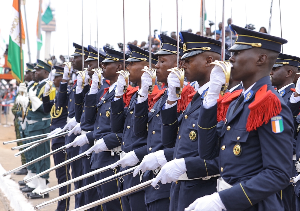 fete-nationale-ceremonie-officielle-de-celebration-des-62-ans-d-independanc_ij7uzv76yfb