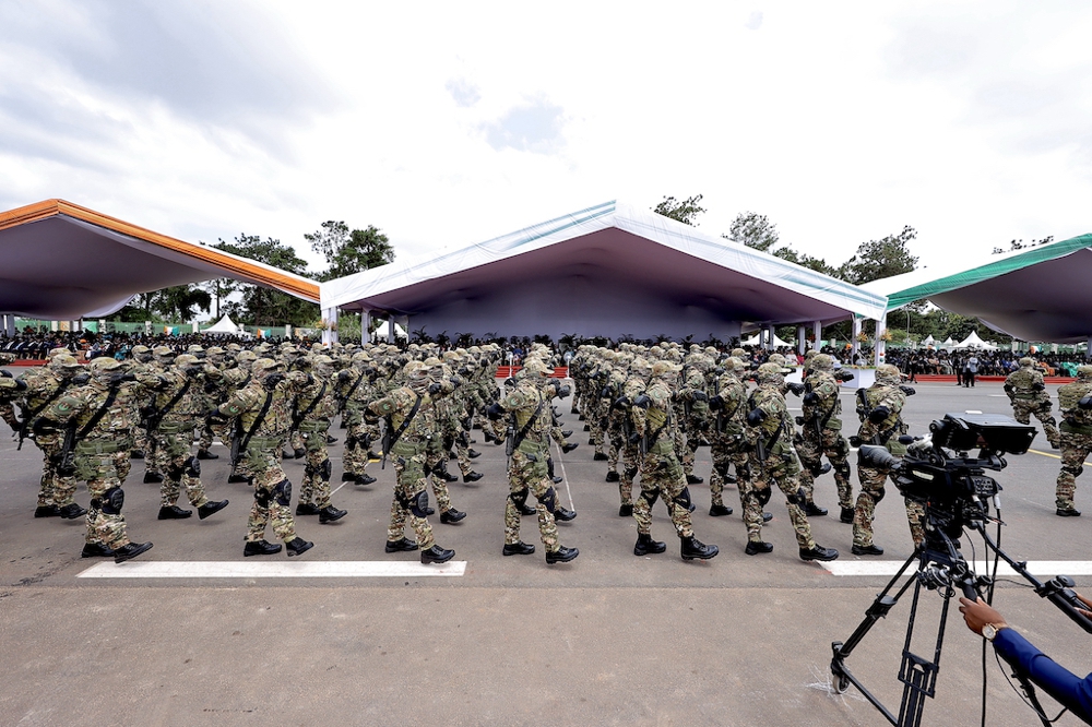 fete-nationale-ceremonie-officielle-de-celebration-des-62-ans-d-independanc_tica5hhfrkj