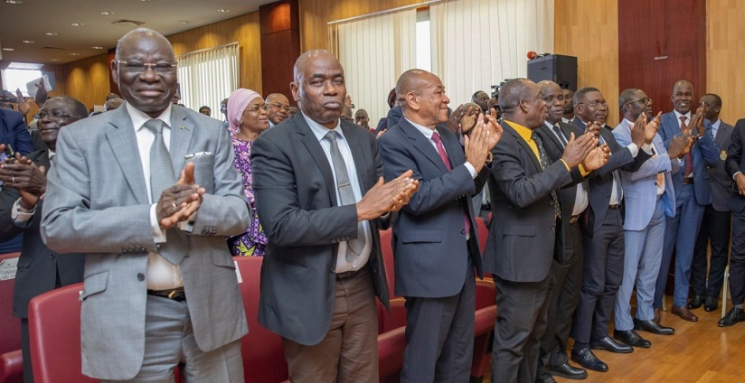 Côte d’Ivoire-AIP/ Les fonctionnaires rendent un hommage au Président Ouattara pour les efforts consentis.