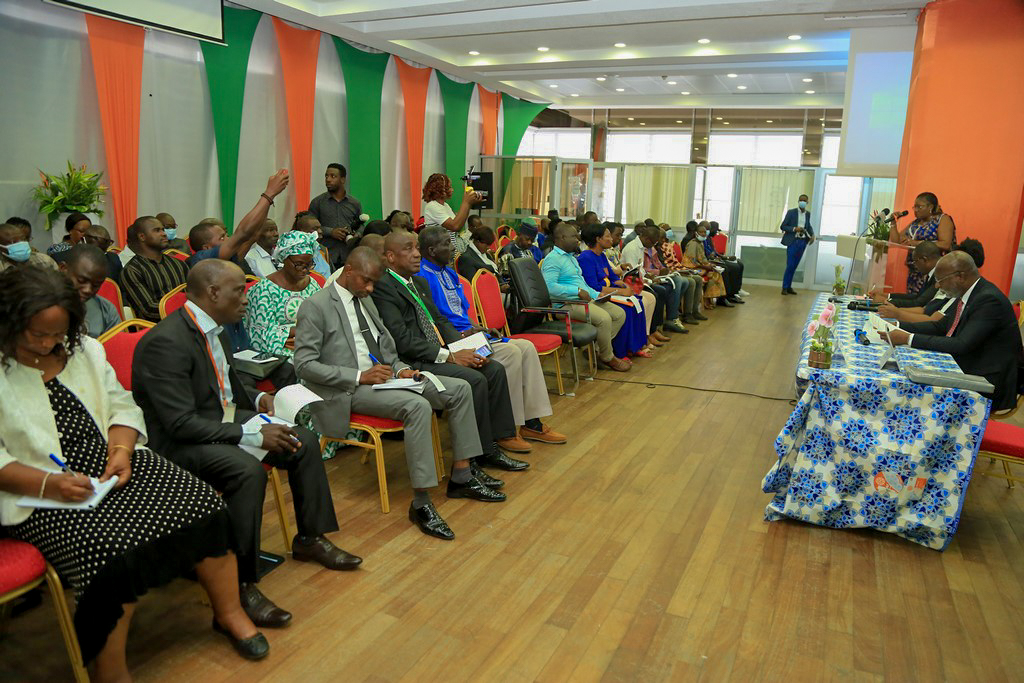 lutte-contre-la-vie-chere-sensibilisation-des-organisations-professionnelle_7dssrhxrnc5