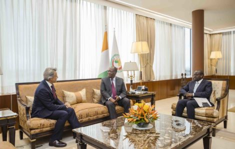 Le Chef de l’Etat a échangé avec l’Ambassadeur de l’Union Européenne en Côte d’Ivoire, S.E.M. Jobst VON KIRCHMANN.