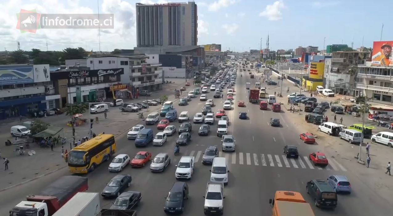 Adressage_rues_district_Abidjan_Prado_2022_7