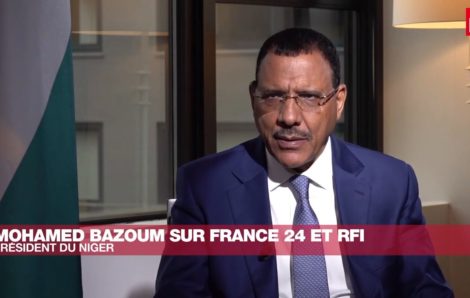 L’Entretien Mohamed Bazoum, président nigérien : « Le drapeau jihadiste pourrait aujourd’hui flotter sur Ménaka ».