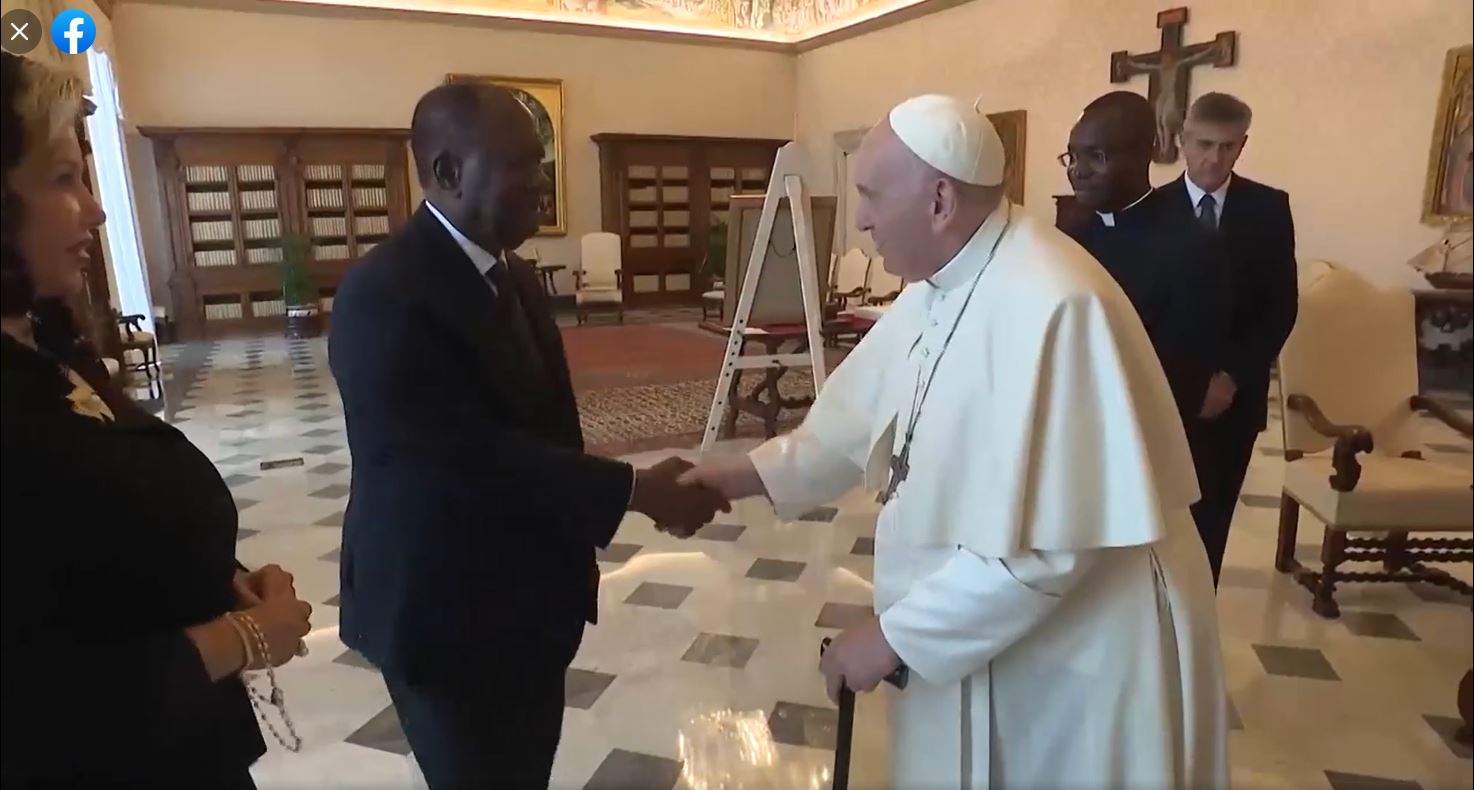 Pape_François_Alassane_ouattara_dominique_chez le Pape_17092022_13