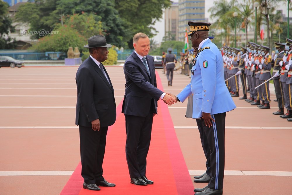 cooperation-le-president-de-la-republique-de-pologne-andrzej-duda-recu-en-a_n2a