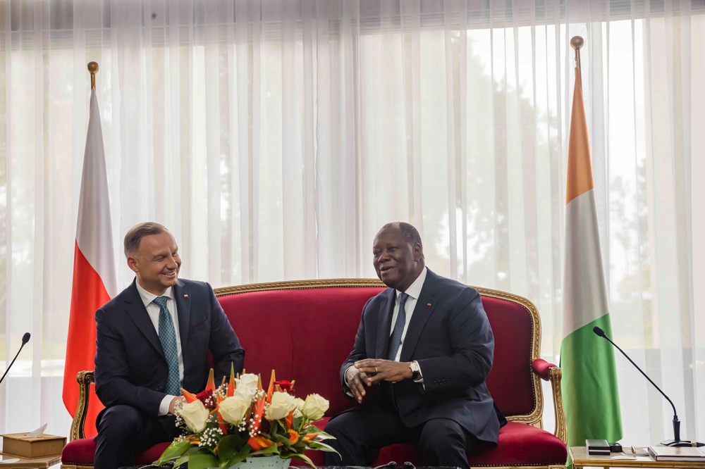 Le Chef de l’Etat a eu un entretien avec le Président de la Pologne, en Visite d’Amitié et de Travail en Côte d’Ivoire.