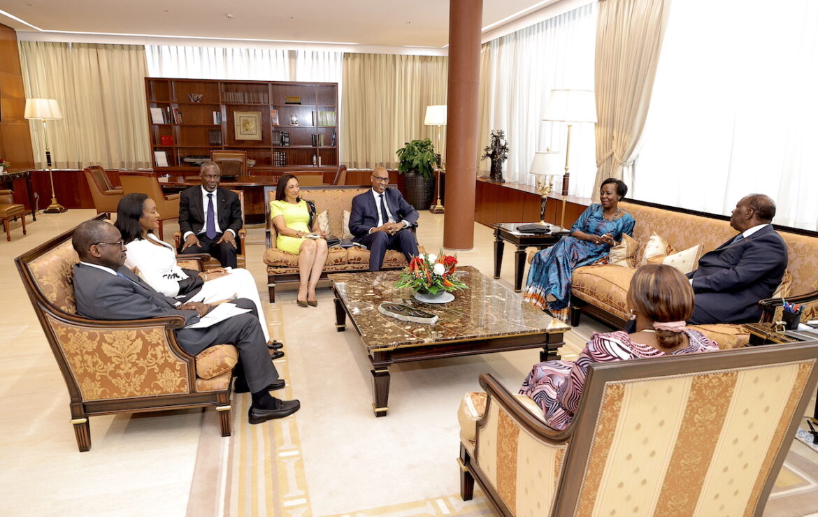Le Chef de l’Etat a eu un entretien avec la Secrétaire Générale de l’OIF Mme Louise MUSHIKIWABO.