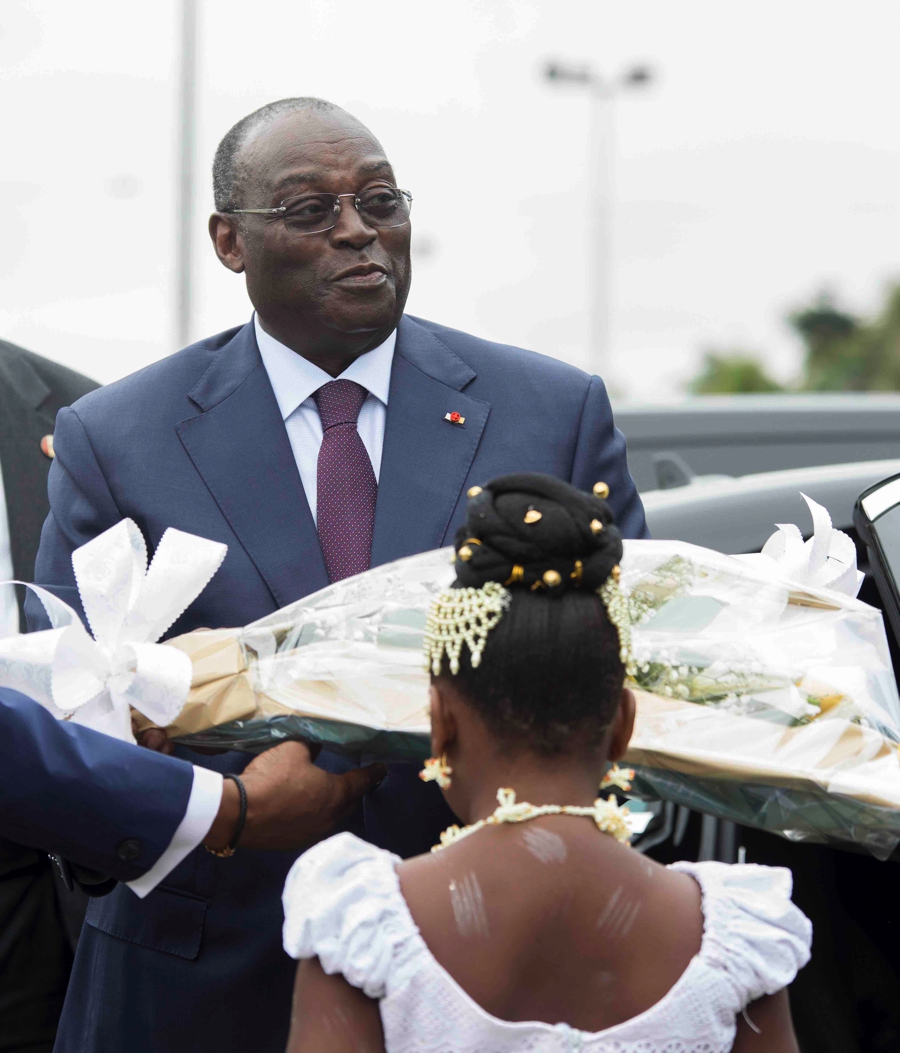 ceremonie-d-ouverture-de-la-8eme-edition-des-journees-nationales-du-cacao-e_3zy34id9rqa