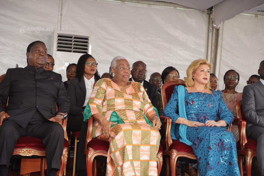 ceremonie-de-decoration-de-lex-premiere-dame-therese-houphouet-boigny_3cujtik99qg