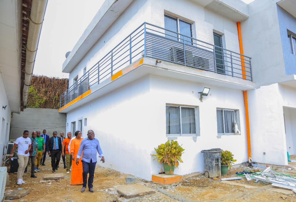 RHDP : Kandia Camara et Beugré Mambé en visite de chantier du siège de leur parti.