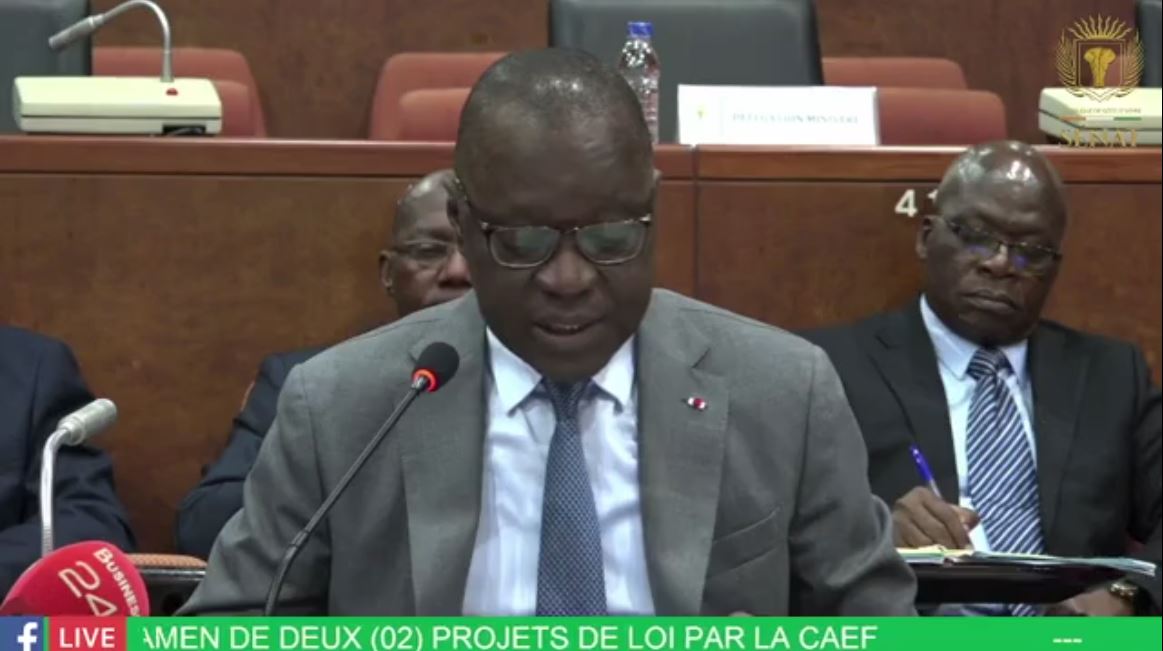 Senat_projet_loi_Assemblee_Nationale_1