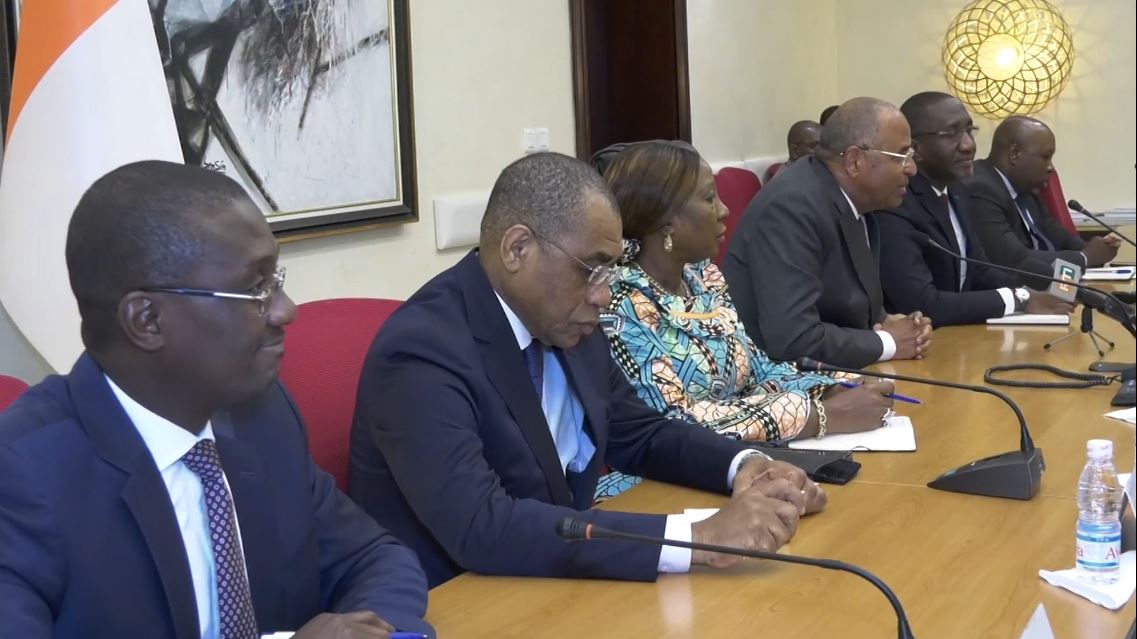 Signature memorendum_USA_CIV_2022_echanges_Commerciaux_Primature_11