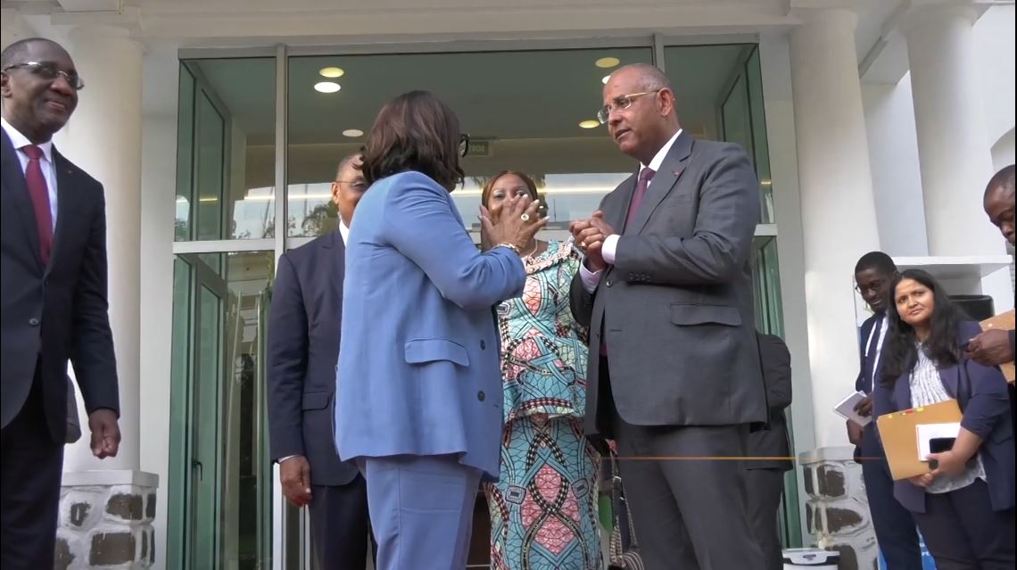 Signature memorendum_USA_CIV_2022_echanges_Commerciaux_Primature_12