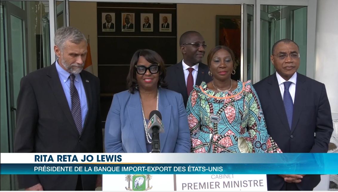 Signature memorendum_USA_CIV_2022_echanges_Commerciaux_Primature_7