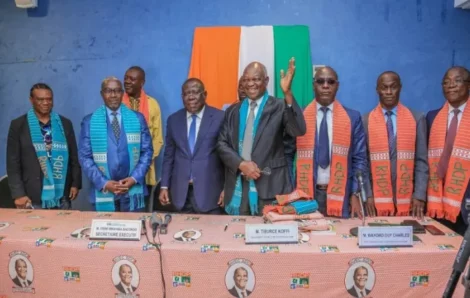 Côte d’Ivoire : le Mouvement des Néo-Houphouetistes (MNH) de Tiburce Koffi adhère au RHDP.