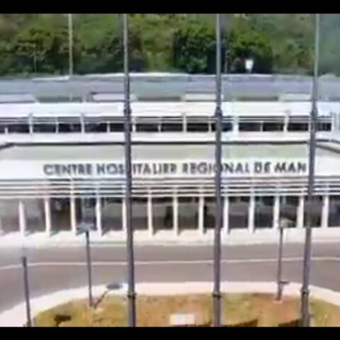 Inaugurations du nouvel Hôpital général de Danané et du nouveau CHR de Man : les populations remercient le Gouvernement.