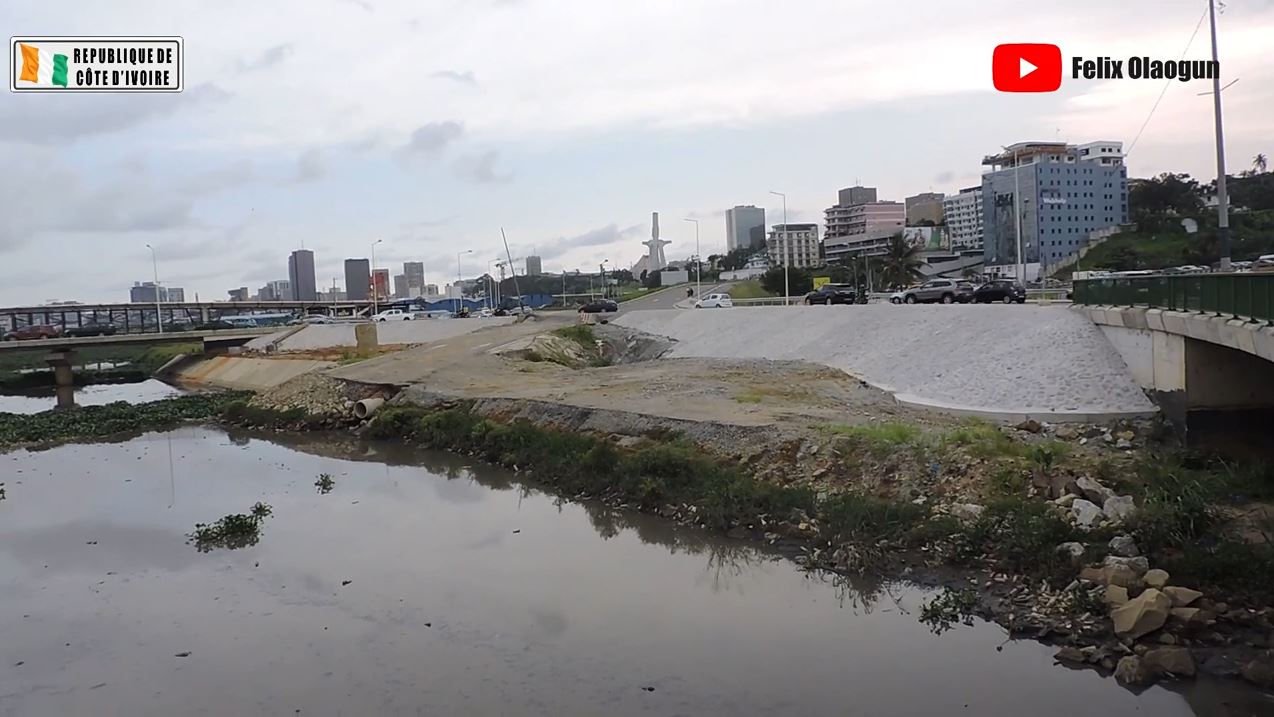 Reamenagement_carrefour_Indenie_CIV_Decmbre_2022_28