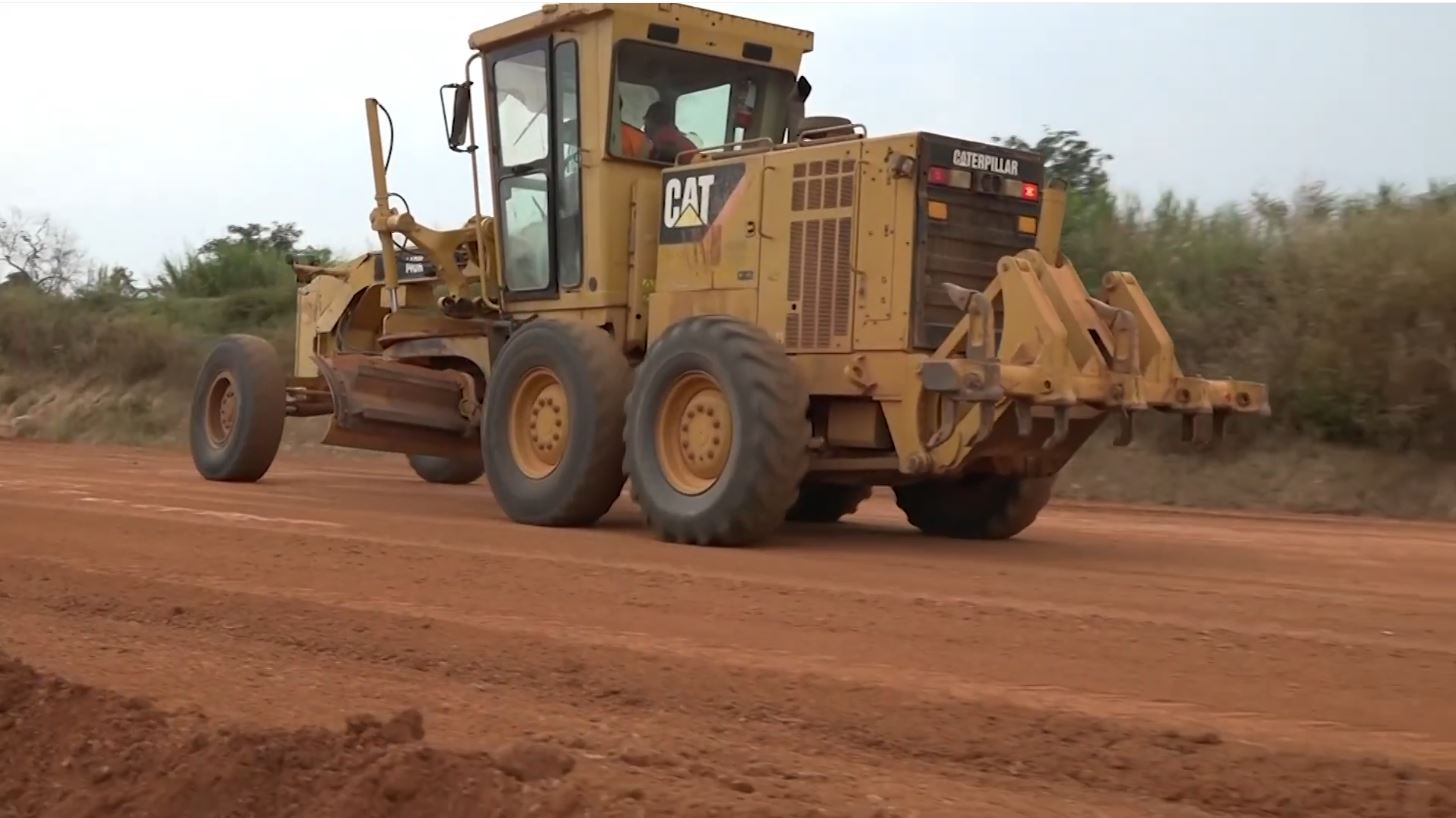Travaux_Yakro_Bouaké_portion_Yakro_Tiébissou_2022_19