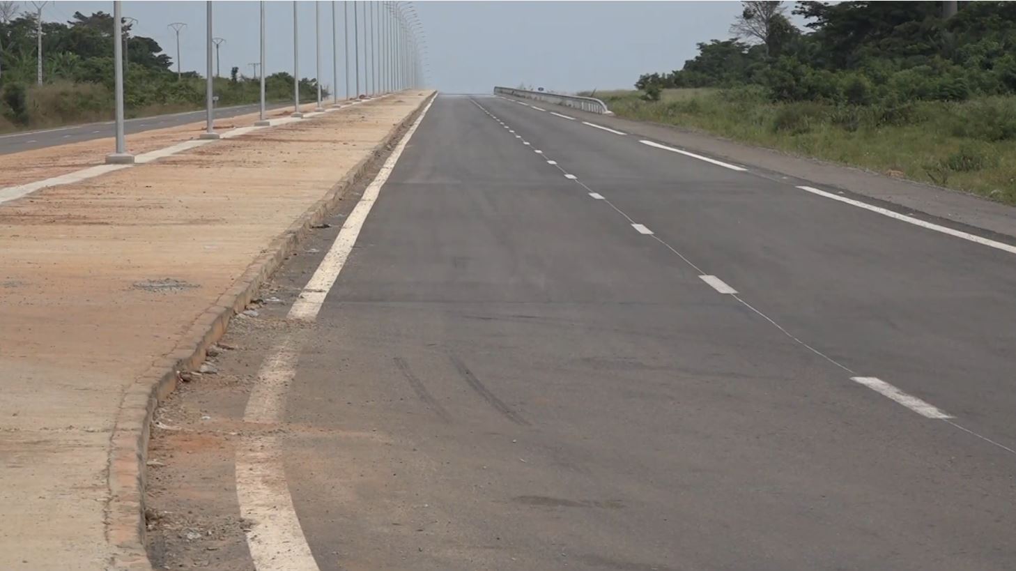 Travaux_Yakro_Bouaké_portion_Yakro_Tiébissou_2022_2
