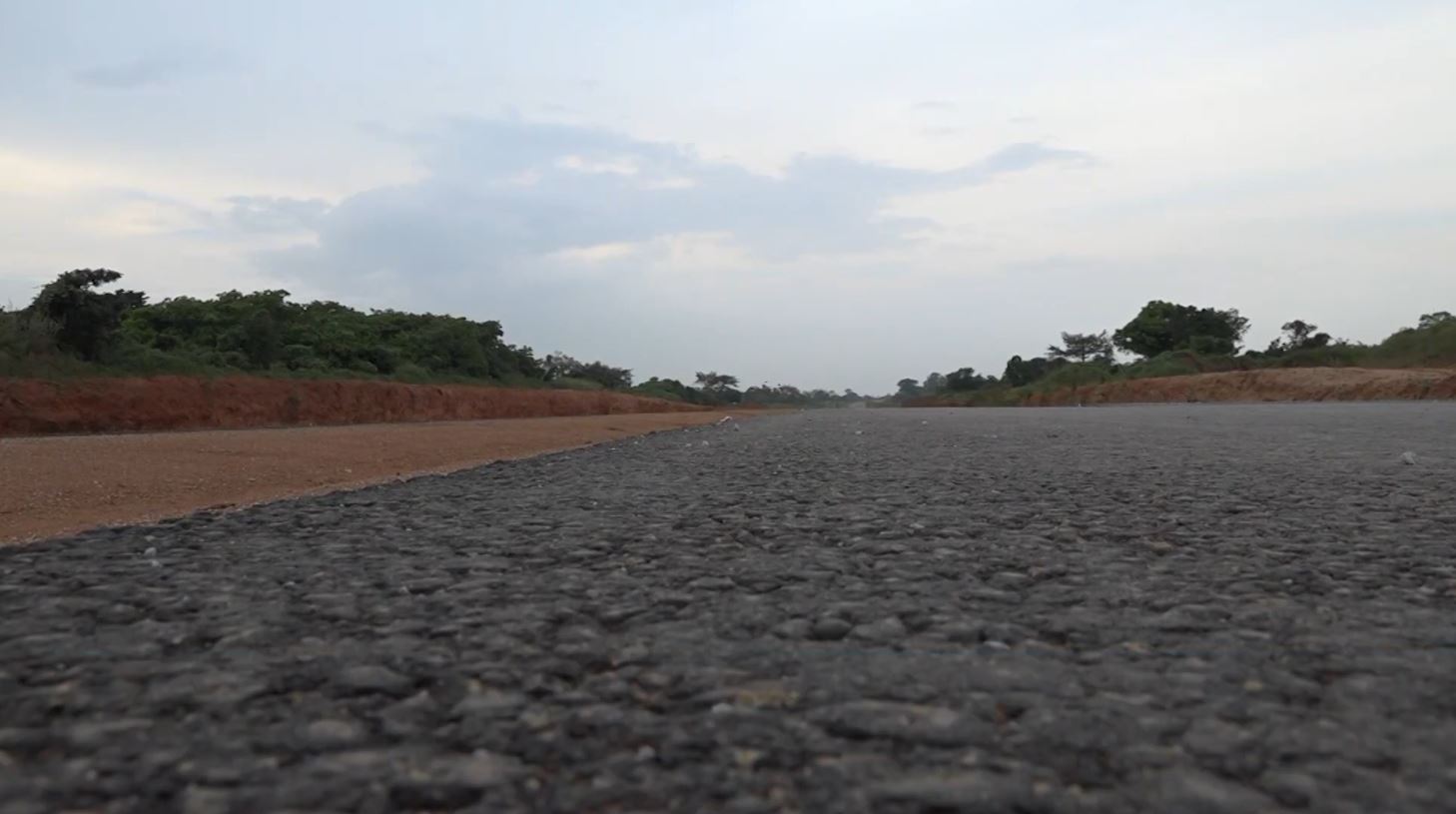 Travaux_Yakro_Bouaké_portion_Yakro_Tiébissou_2022_28