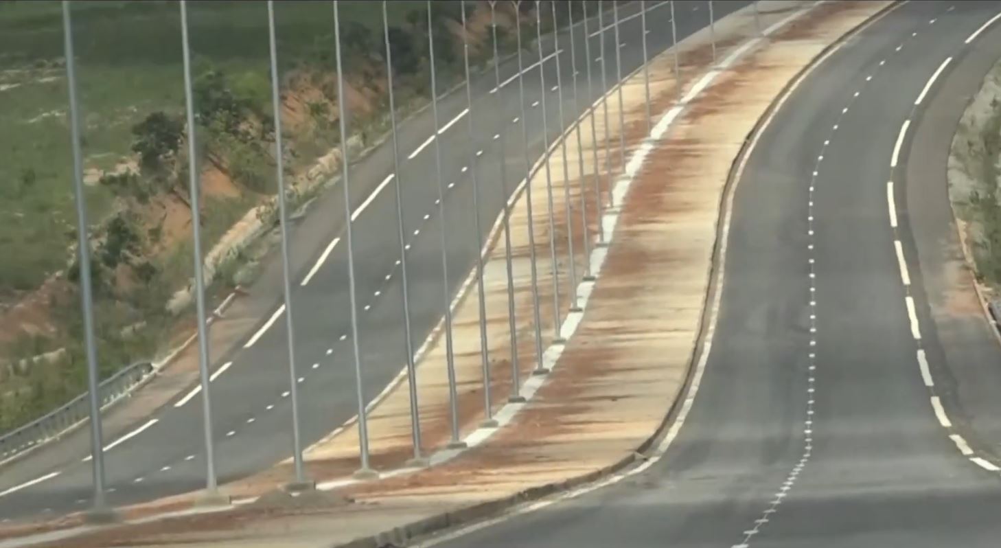 Travaux_Yakro_Bouaké_portion_Yakro_Tiébissou_2022_8