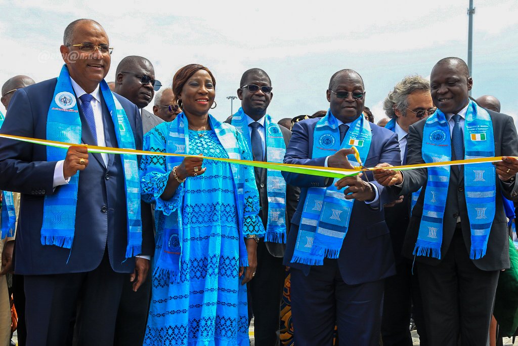 ceremonie-d-inauguration-du-2e-terminal-a-conteneurs-du-port-dabidjan_514cplcqhr5