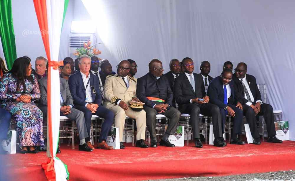 ceremonie-de-lancement-des-travaux-d-extension-et-de-rehabilitation-de-l-ae_no8e1hpr6h