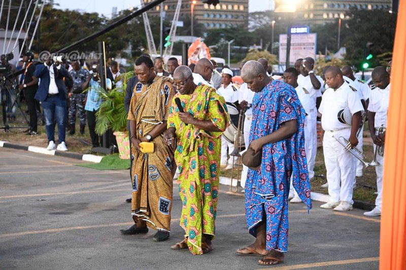 lancement-d-abidjan-perle-des-lumieres_b2af3fia01o